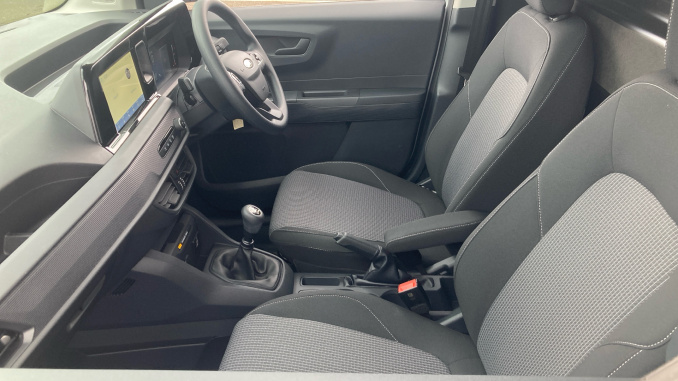 Ford Transit Courier Diesel 1.5 EcoBlue Trend Van - Image 13